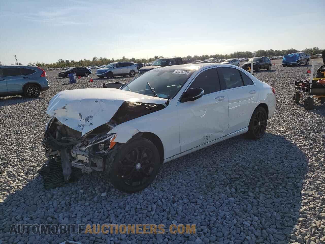 55SWF4KB8FU062852 MERCEDES-BENZ C-CLASS 2015