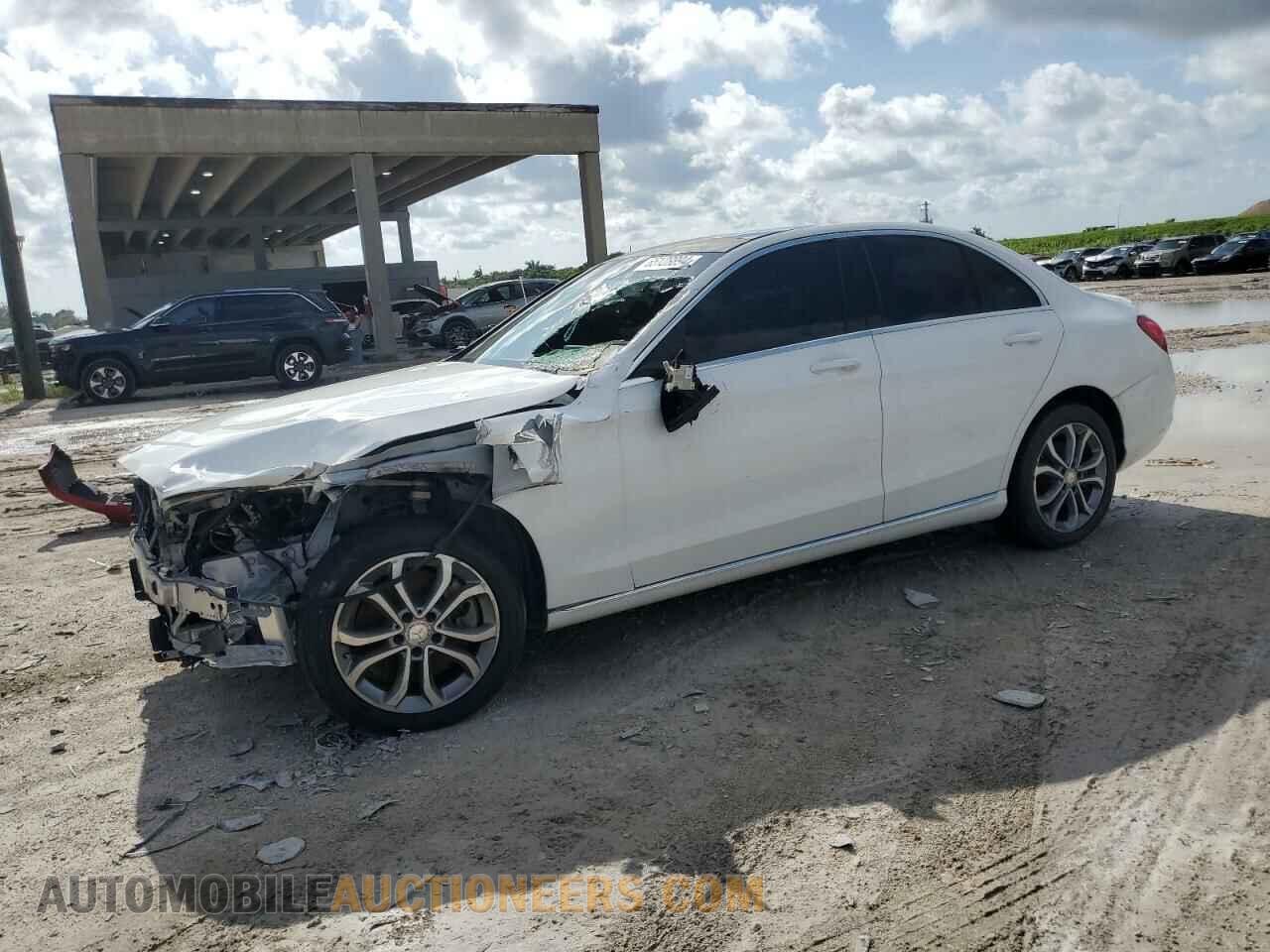 55SWF4KB8GU109332 MERCEDES-BENZ C-CLASS 2016