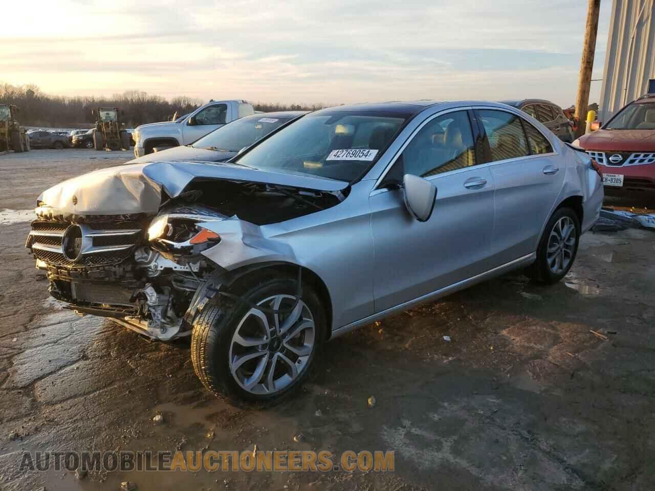 55SWF4KB8HU180953 MERCEDES-BENZ C-CLASS 2017