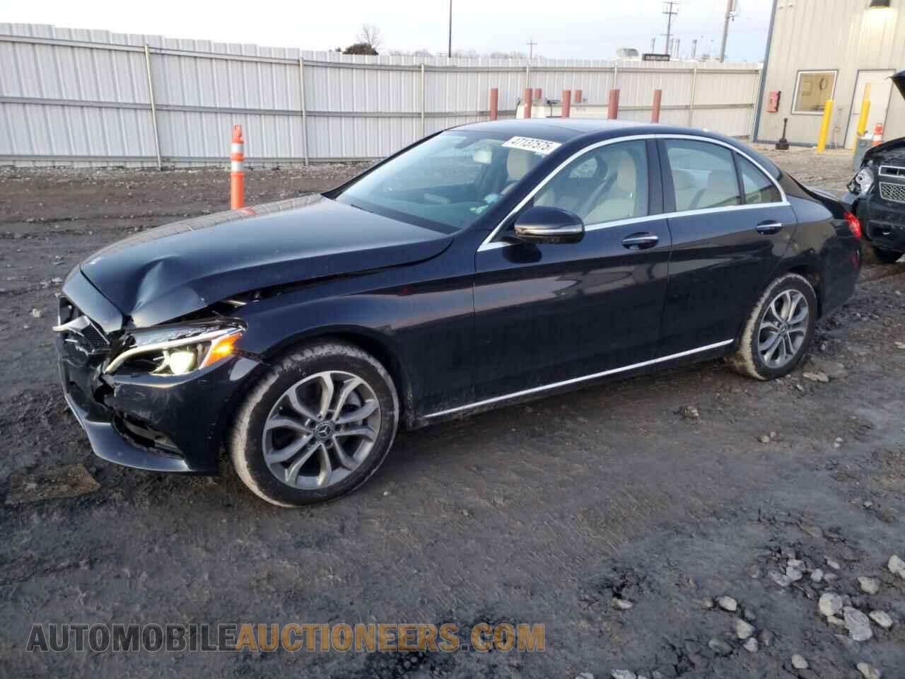 55SWF4KB8HU215751 MERCEDES-BENZ C-CLASS 2017