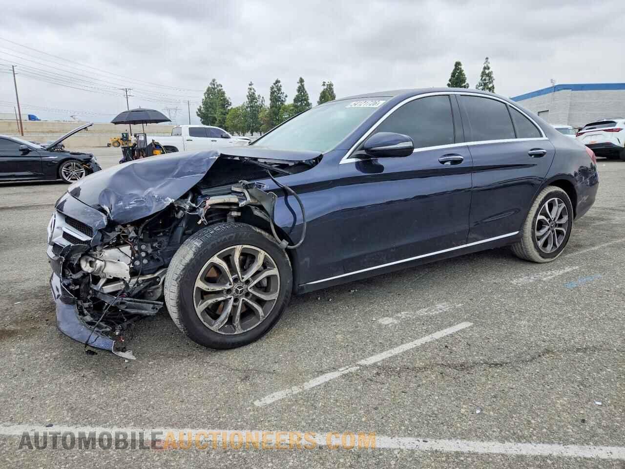 55SWF4KB8HU220657 MERCEDES-BENZ C-CLASS 2017