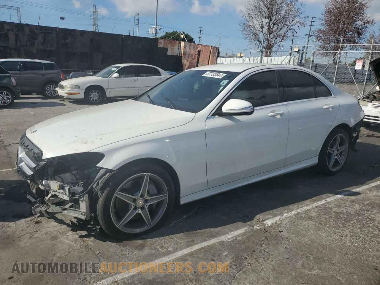 55SWF4KB9FU036843 MERCEDES-BENZ C-CLASS 2015