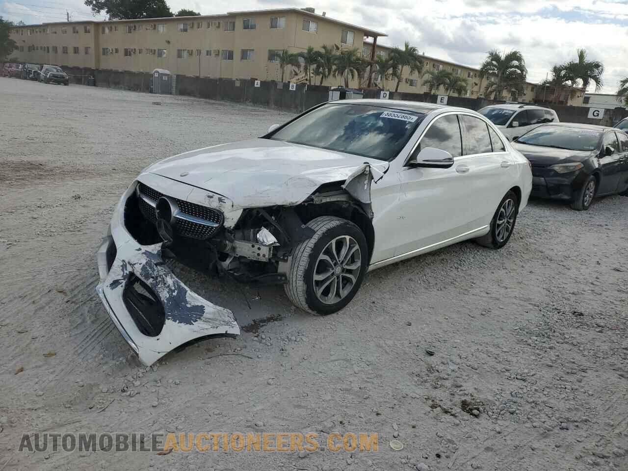 55SWF4KB9GU147457 MERCEDES-BENZ C-CLASS 2016