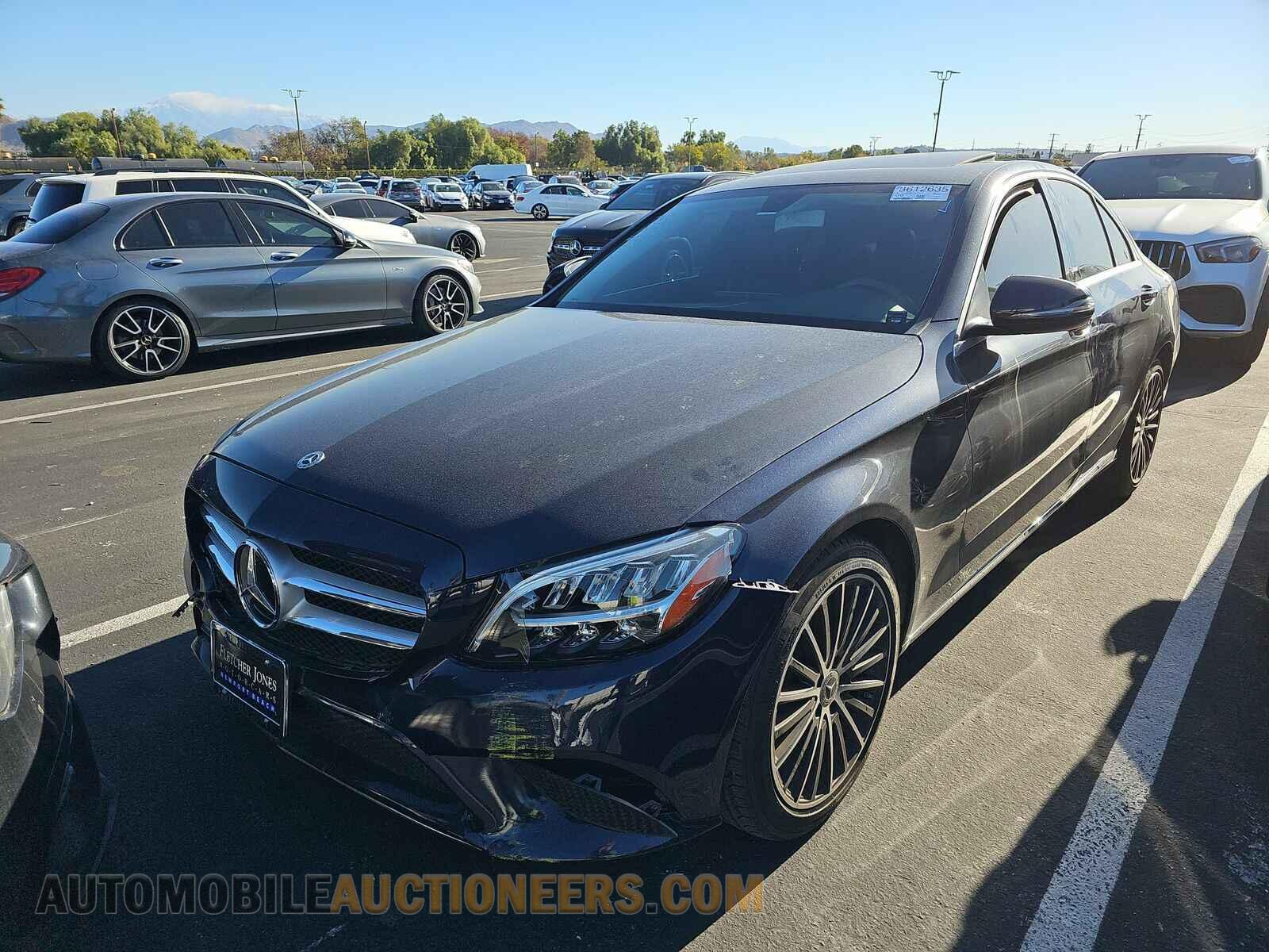 55SWF8DB3KU312965 Mercedes-Benz C 3 2019