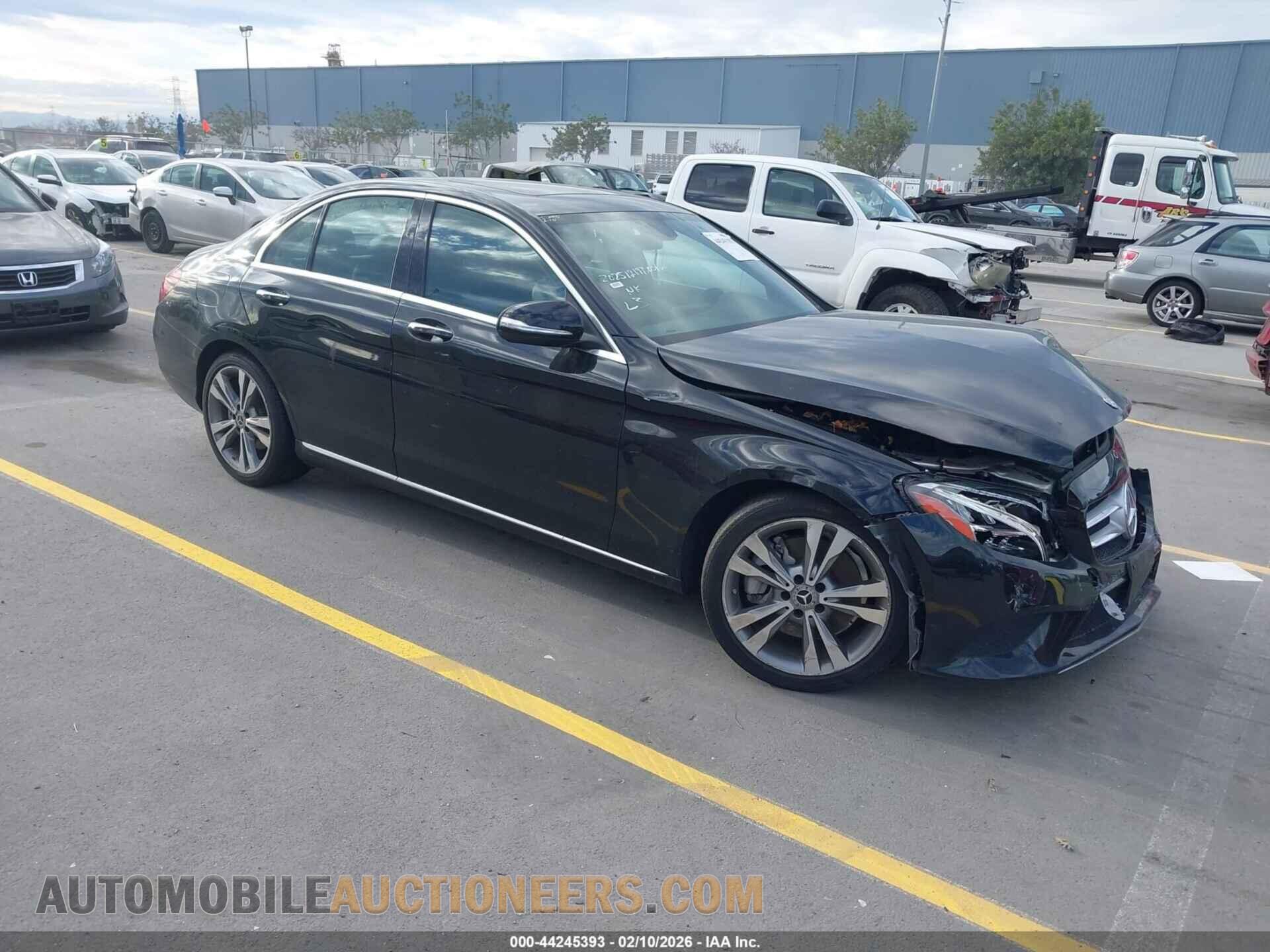 55SWF8DB5KU314751 MERCEDES-BENZ C 300 2019