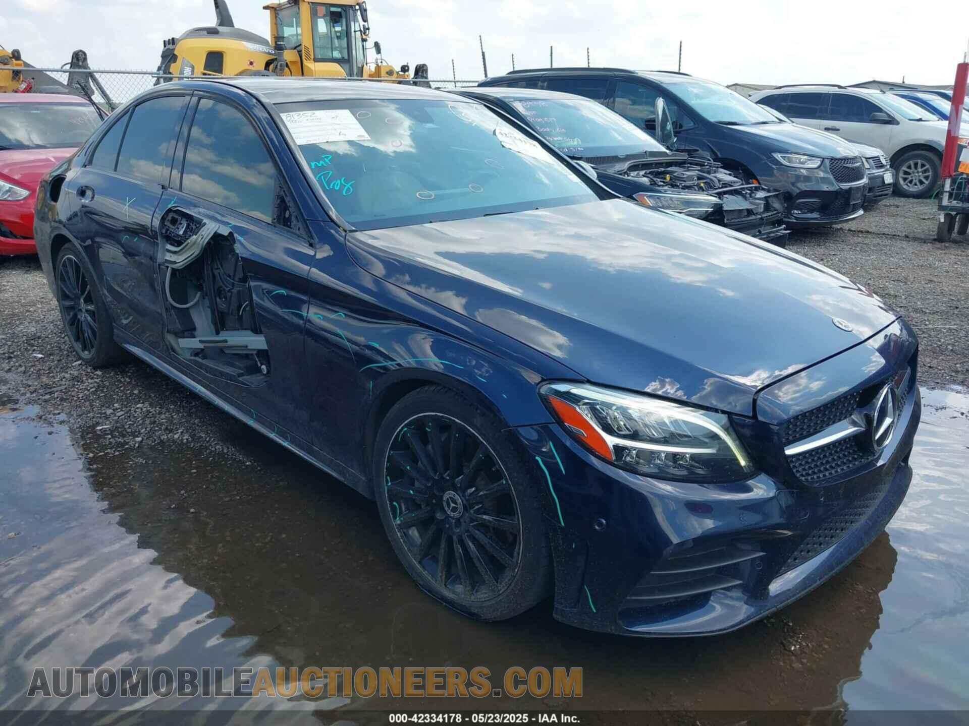 55SWF8DB6LU326893 MERCEDES-BENZ C 300 2020