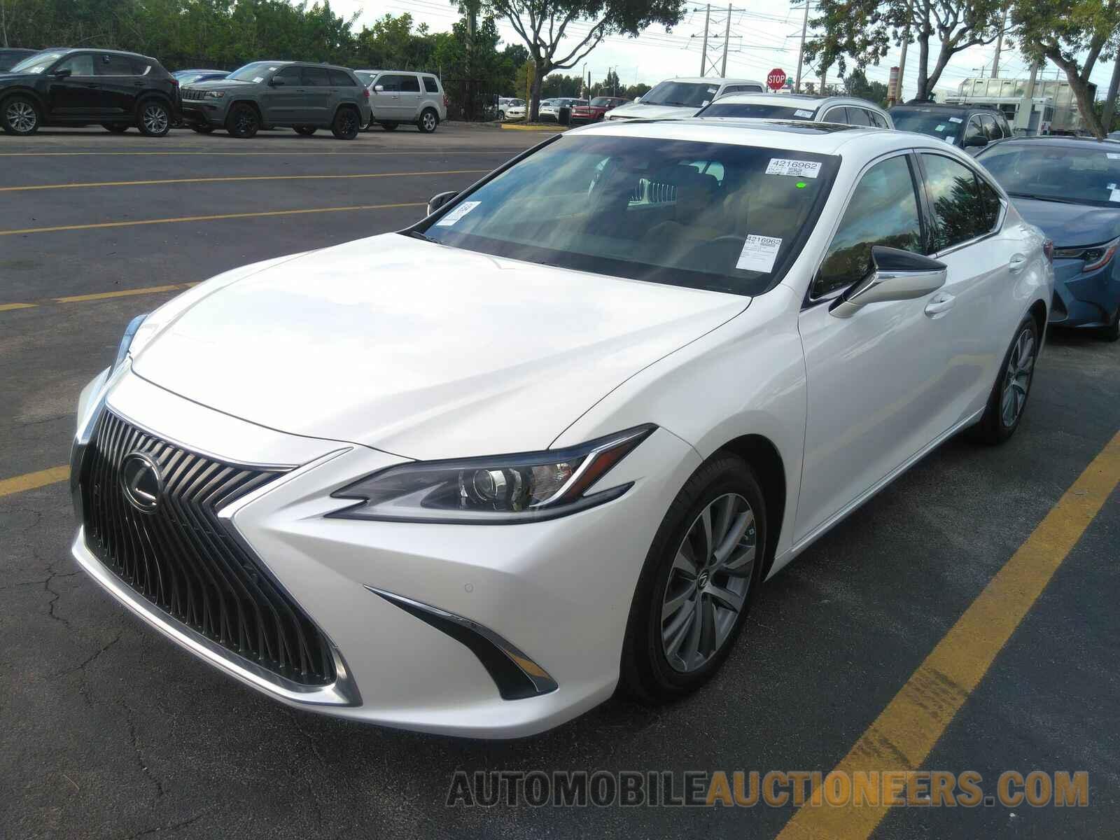 58ADZ1B11MU090328 Lexus ES ES 2021