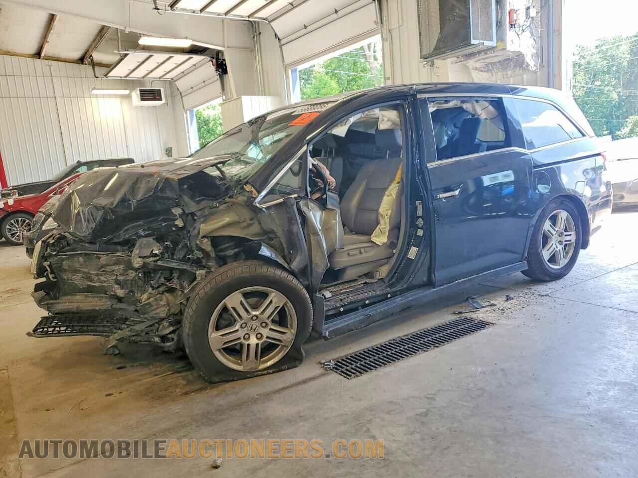 5FNRL5H98DB074725 HONDA ODYSSEY 2013