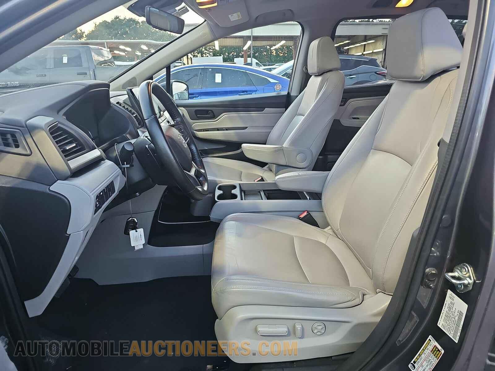 5FNRL6H73KB045571 Honda Odyssey 2019