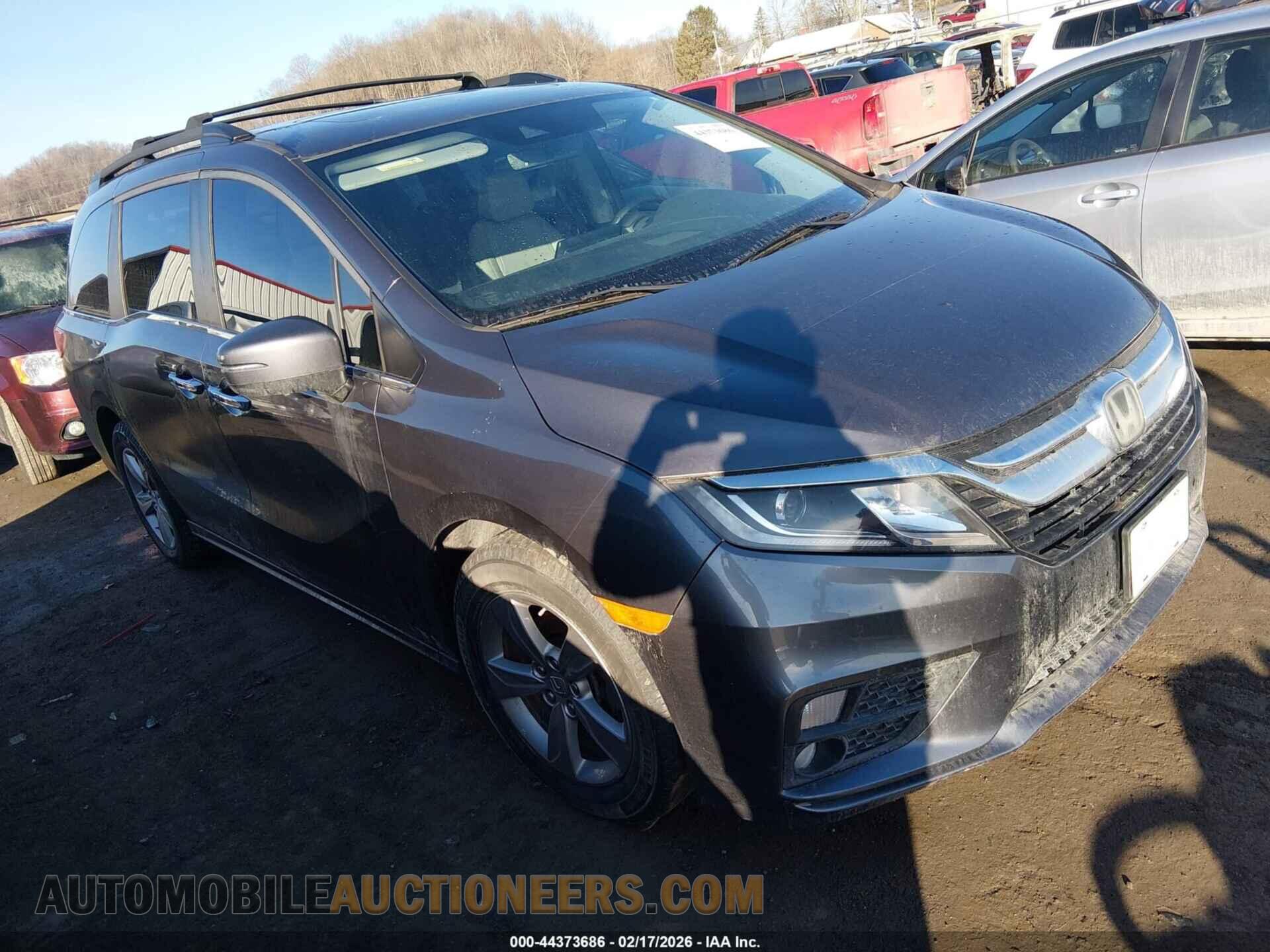 5FNRL6H77JB005332 HONDA ODYSSEY 2018