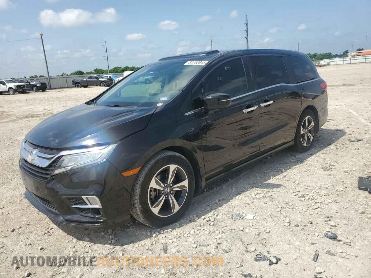 5FNRL6H84JB021464 HONDA ODYSSEY 2018
