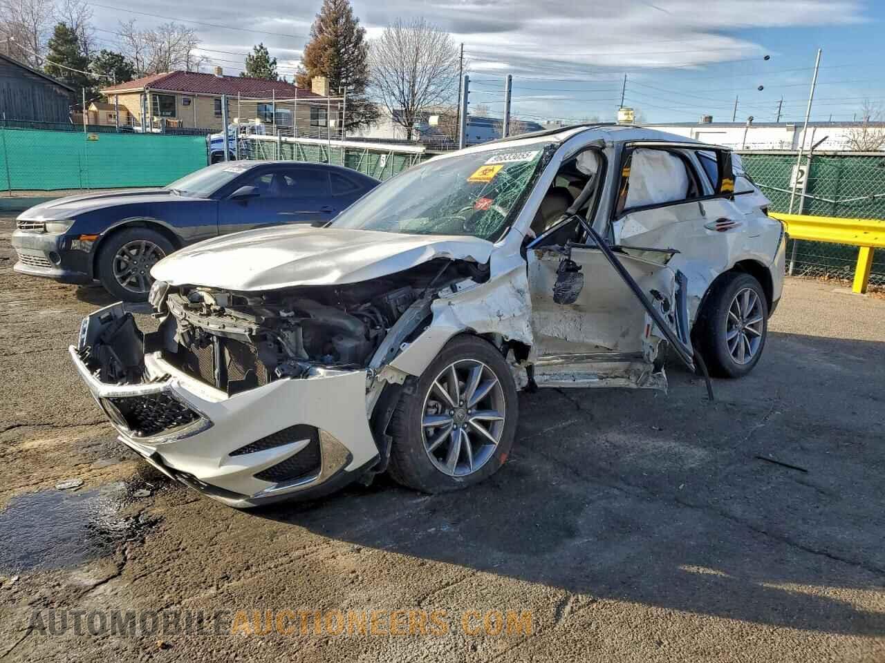 5J8TC2H59ML009642 ACURA RDX 2021