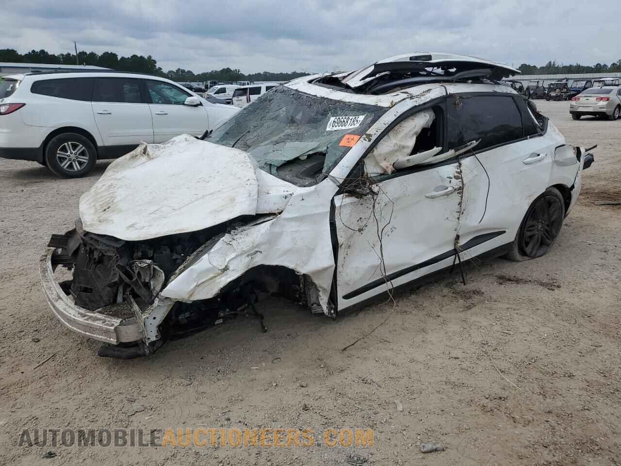 5J8TC2H63ML040409 ACURA RDX 2021