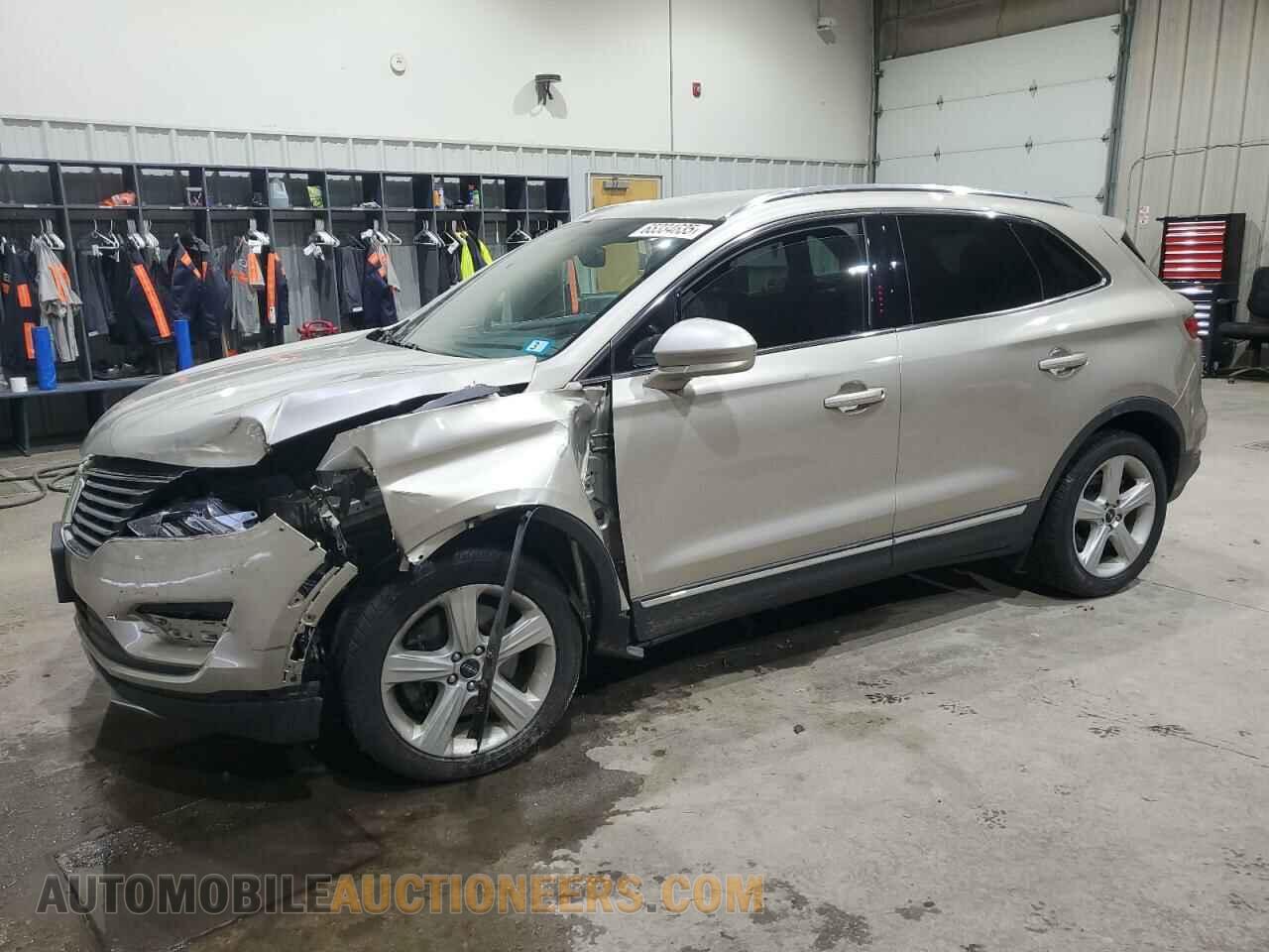 5LMCJ2A96FUJ17708 LINCOLN MKZ 2015