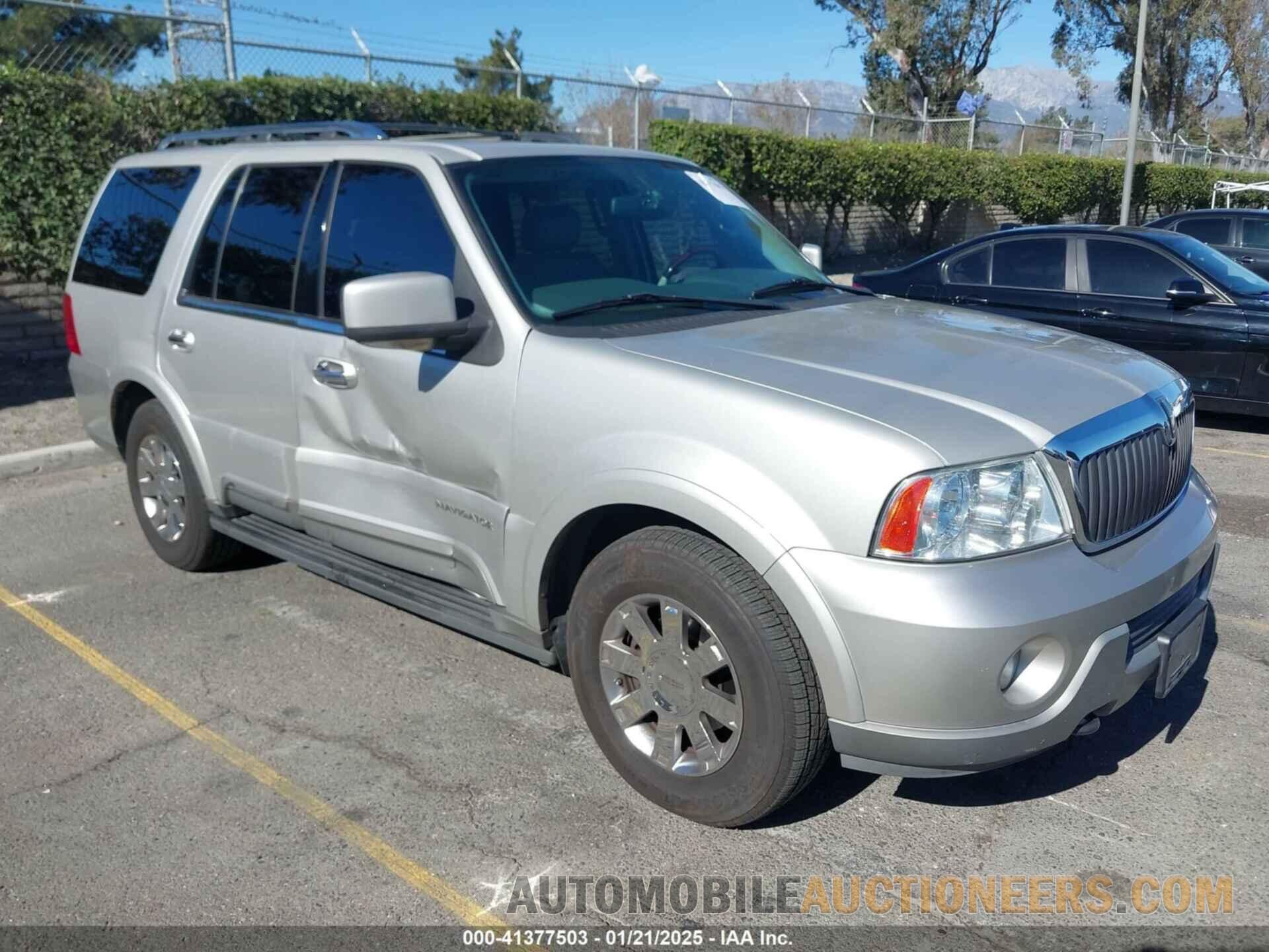 5LMFU27R54LJ08495 LINCOLN NAVIGATOR 2004