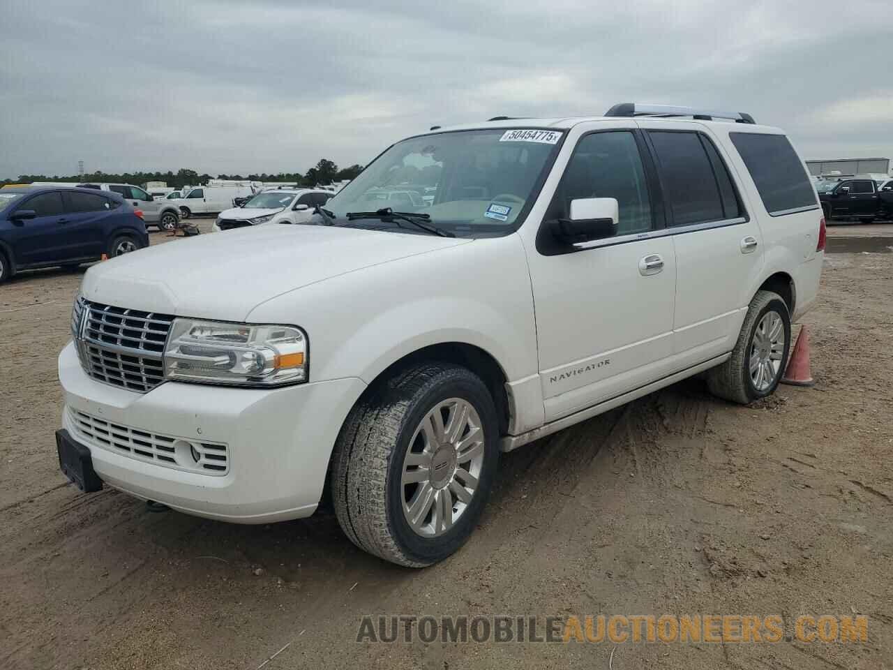 5LMJJ2H55DEL07940 LINCOLN NAVIGATOR 2013