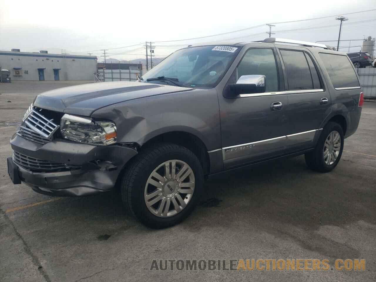 5LMJJ2H56DEL03606 LINCOLN NAVIGATOR 2013