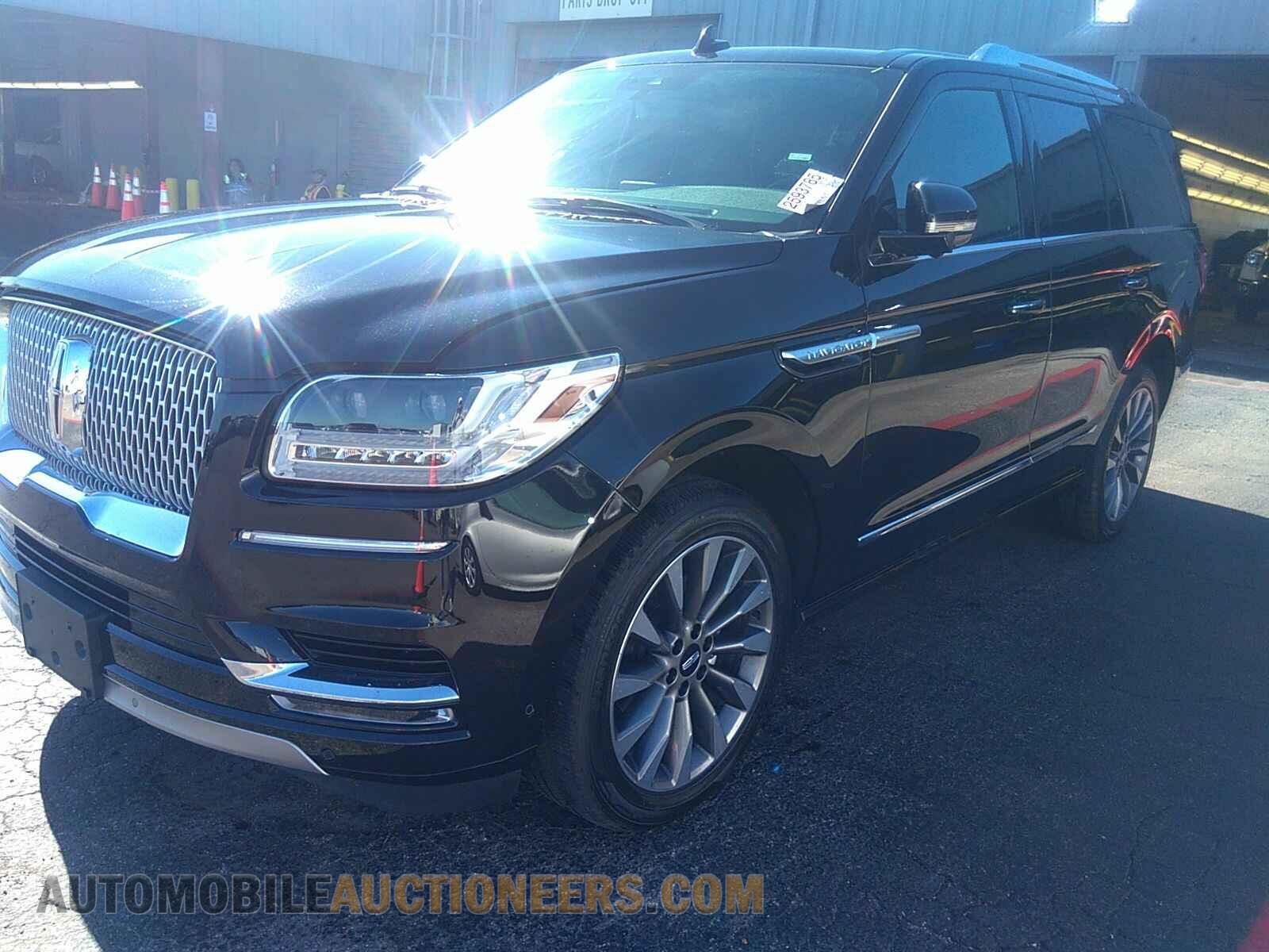 5LMJJ2KT2LEL09621 Lincoln Navigator 2020