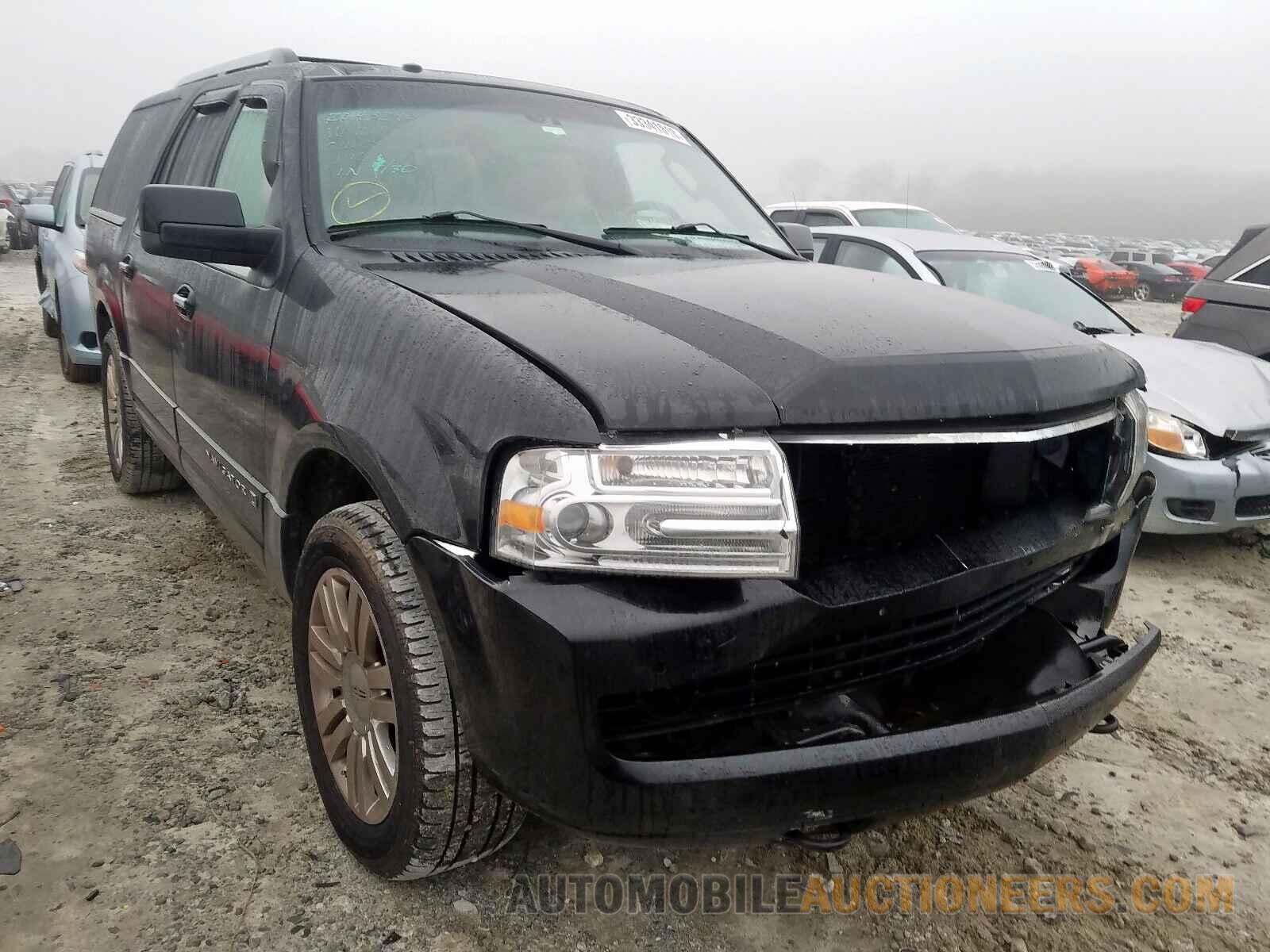5LMJJ3J57DEL00178 LINCOLN NAVIGATOR 2013