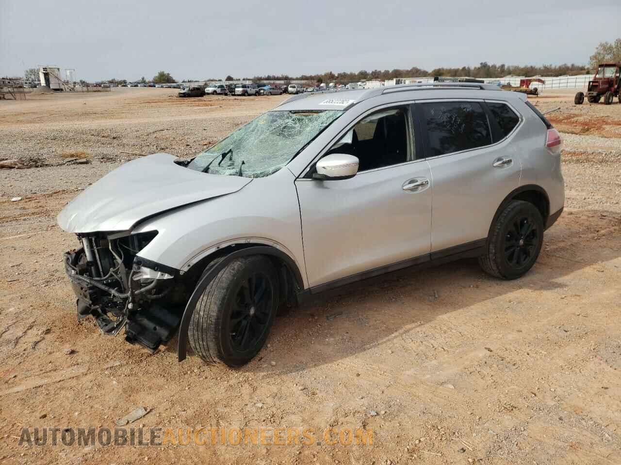 5N1AT2ML3FC807613 NISSAN ROGUE 2015