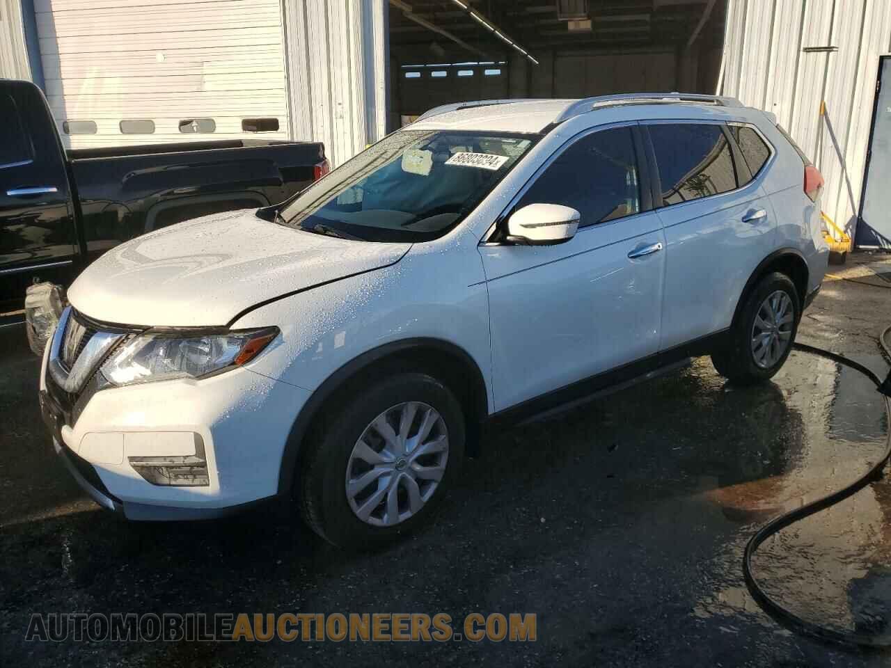 5N1AT2MT7HC843193 NISSAN ROGUE 2017
