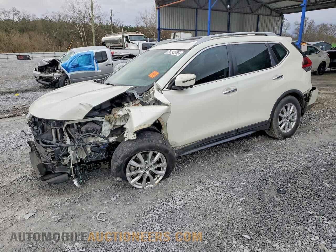 5N1AT2MT7JC717261 NISSAN ROGUE 2018