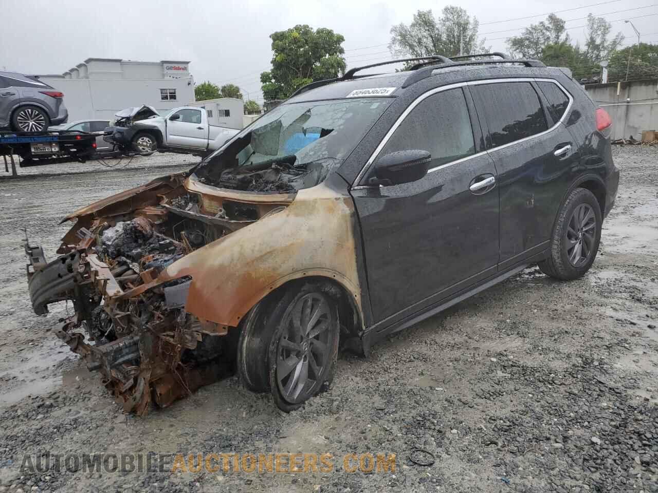 5N1AT2MT7JC802598 NISSAN ROGUE 2018