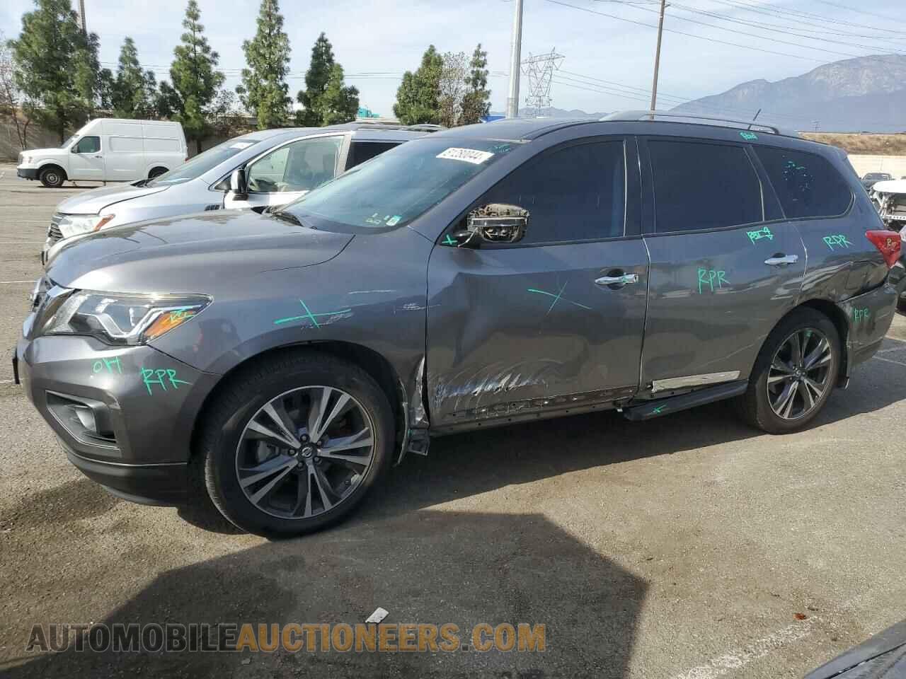 5N1DR2MN7HC636607 NISSAN PATHFINDER 2017