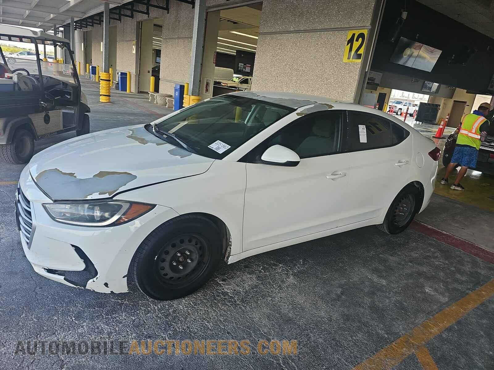 5NPD74LF2HH085331 Hyundai Elantra SE 2017