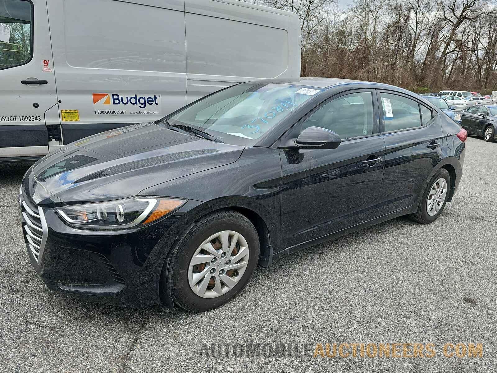 5NPD74LF7JH370841 Hyundai Elantra SE 2018