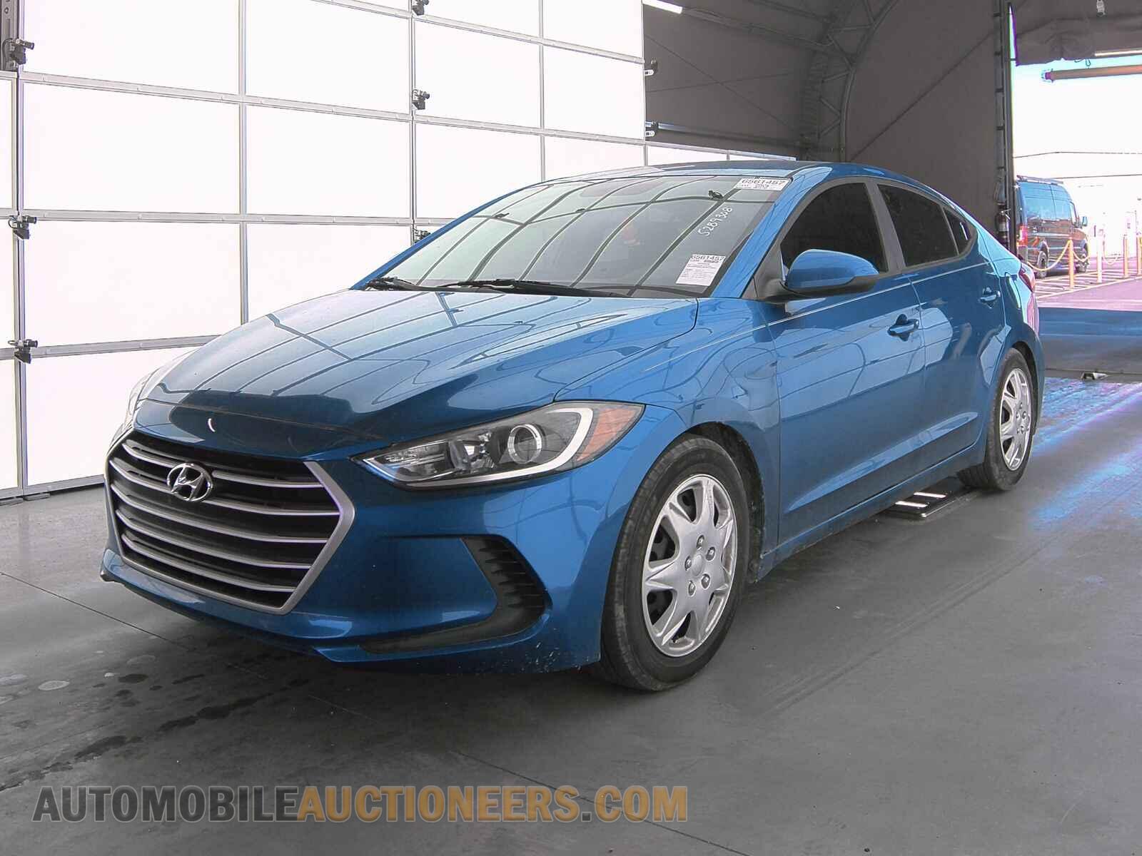 5NPD84LF2HH119331 Hyundai Elantra SE 2017