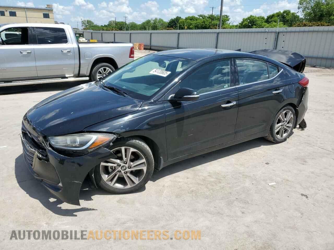5NPD84LF2HH208977 HYUNDAI ELANTRA 2017
