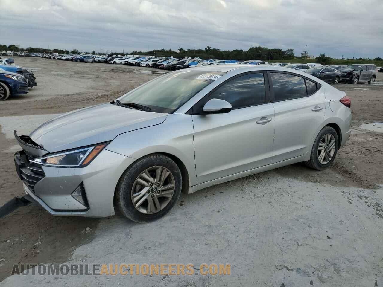 5NPD84LF2KH424688 HYUNDAI ELANTRA 2019