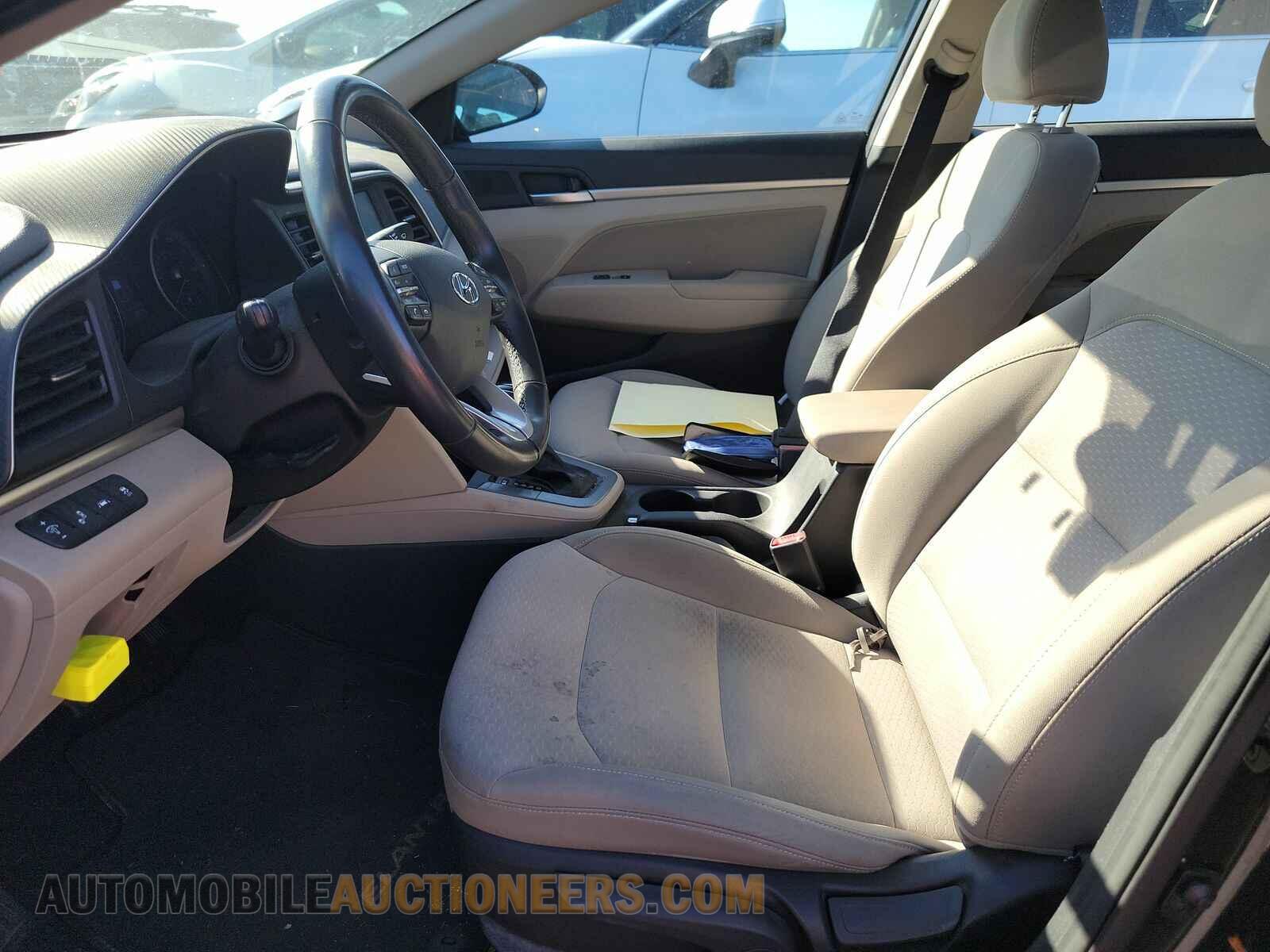 5NPD84LF2LH617618 Hyundai Elantra 2020