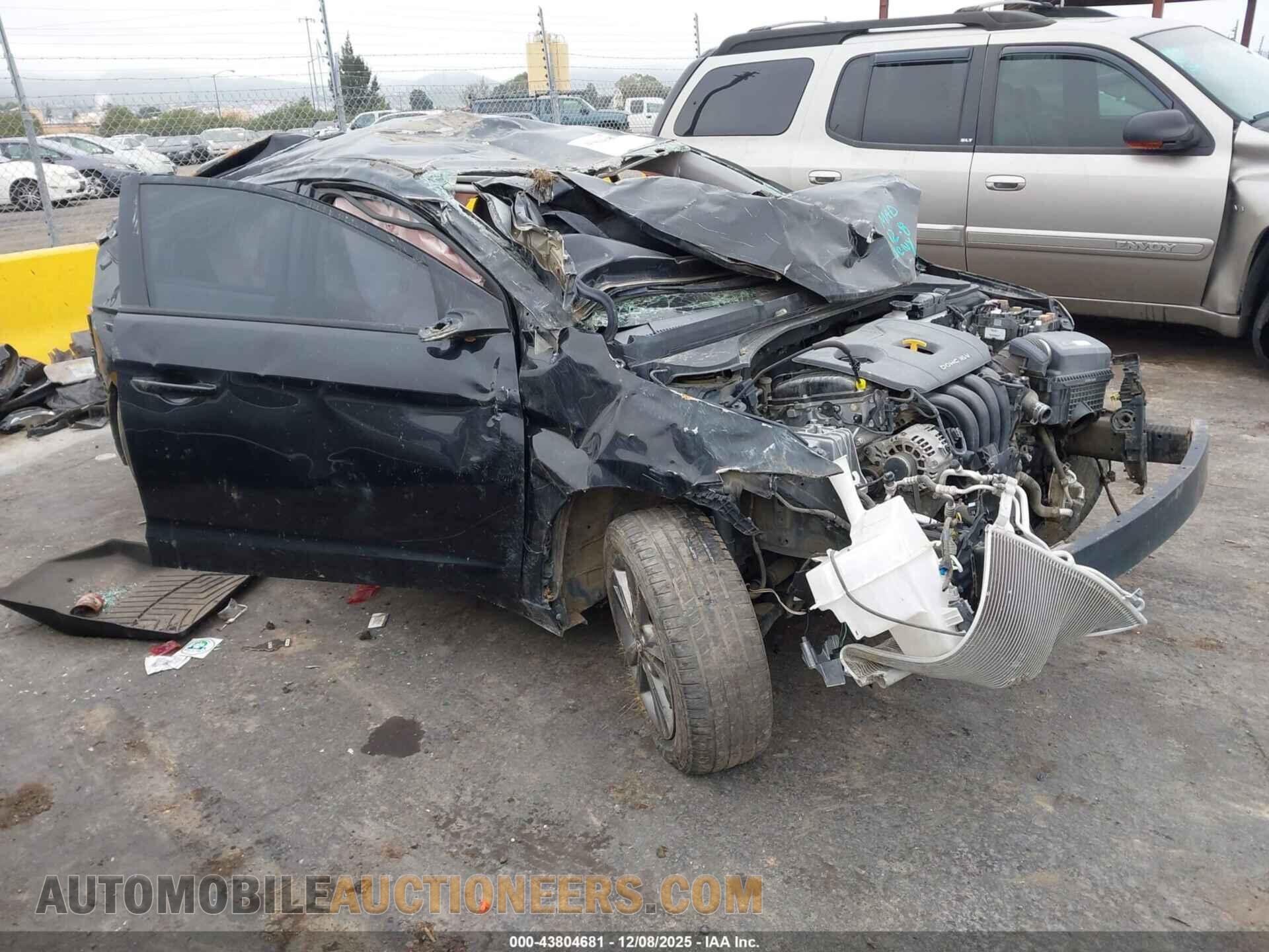 5NPD84LF4JH299708 HYUNDAI ELANTRA 2018