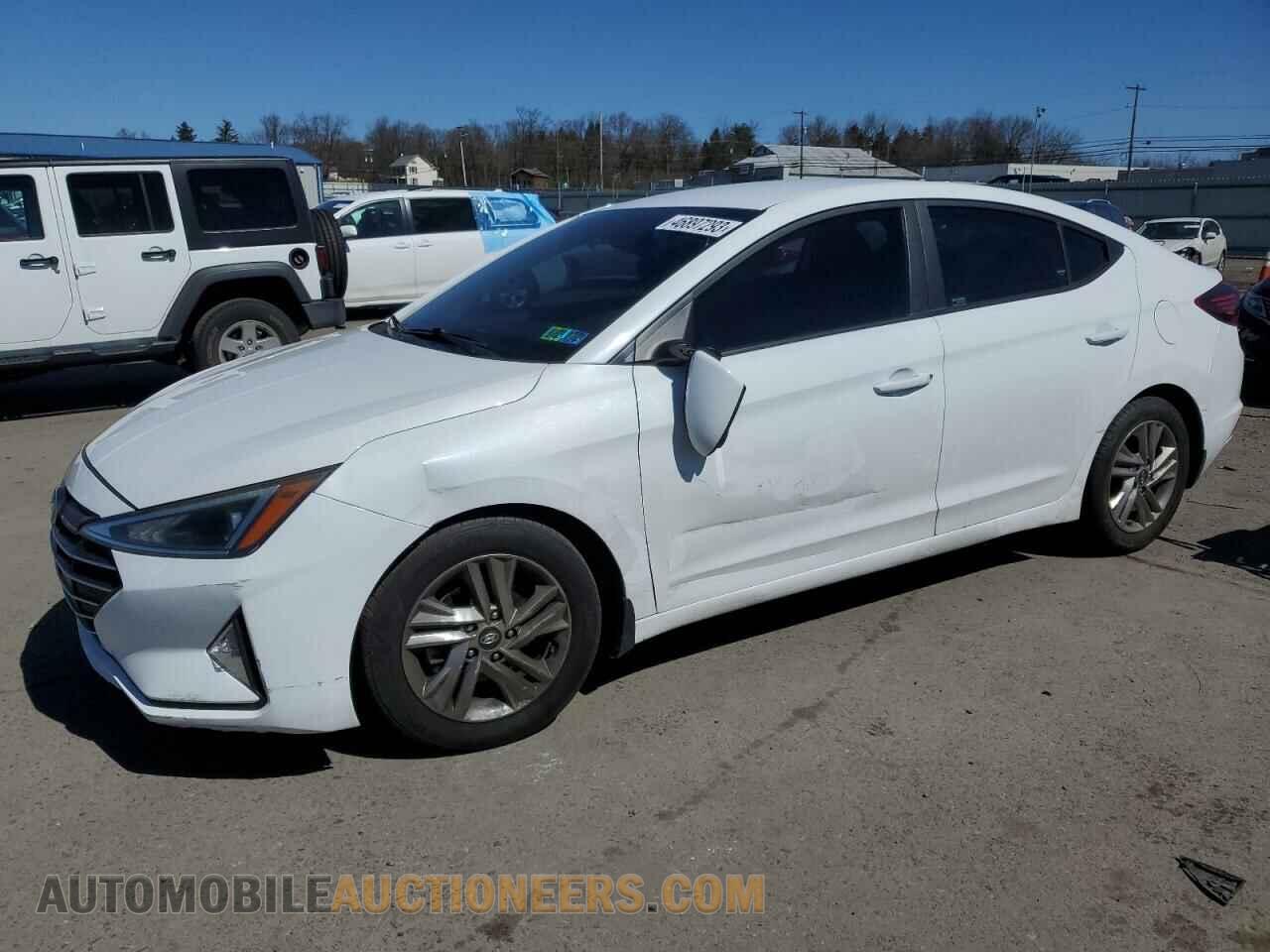 5NPD84LF4KH489607 HYUNDAI ELANTRA 2019