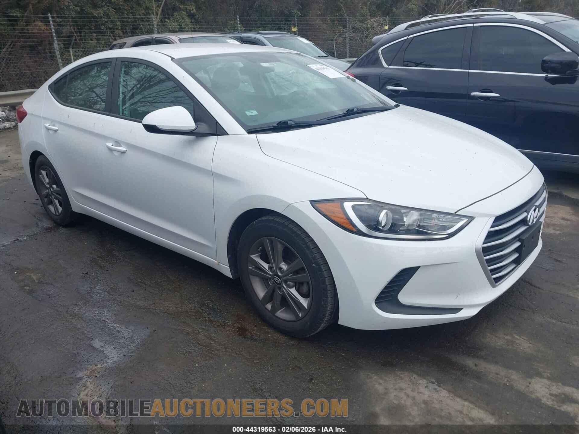 5NPD84LF9HH077482 HYUNDAI ELANTRA 2017