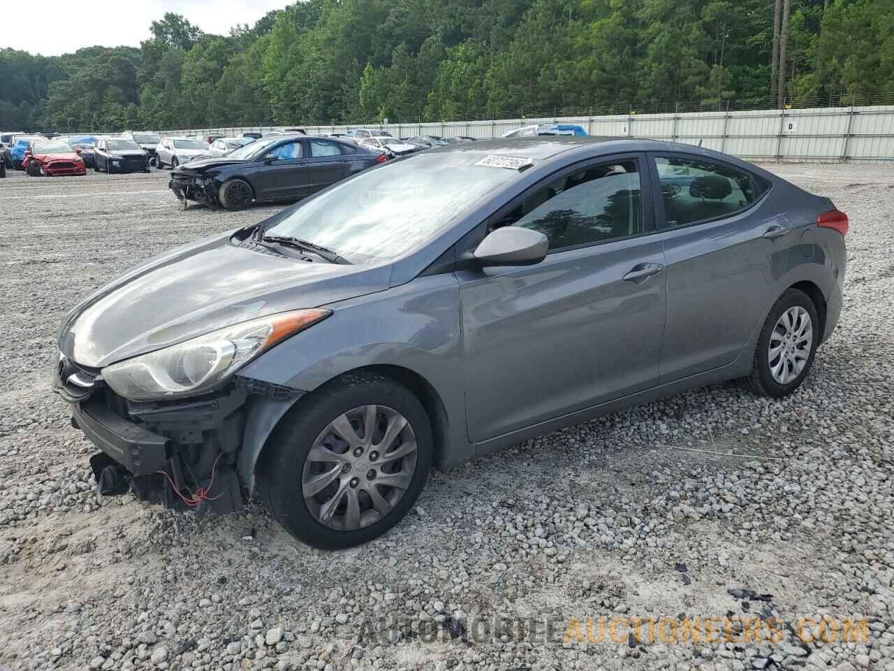 5NPDH4AE3DH204599 HYUNDAI ELANTRA 2013