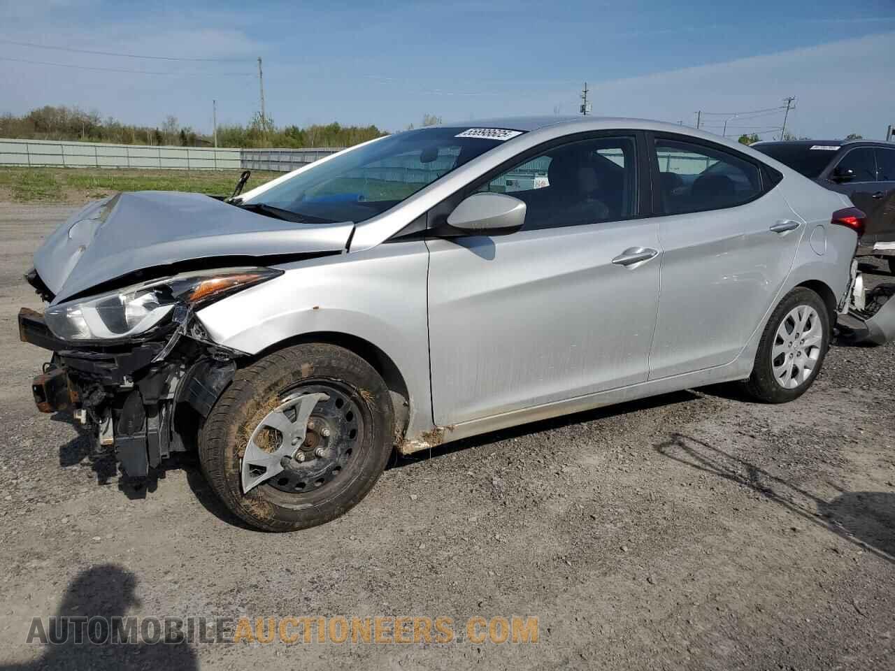 5NPDH4AE3FH635916 HYUNDAI ELANTRA 2015