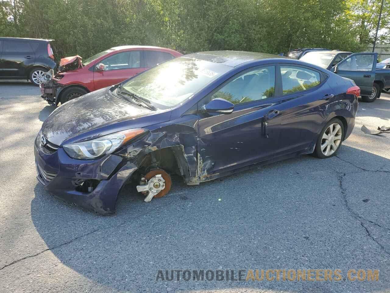 5NPDH4AE6DH245759 HYUNDAI ELANTRA 2013