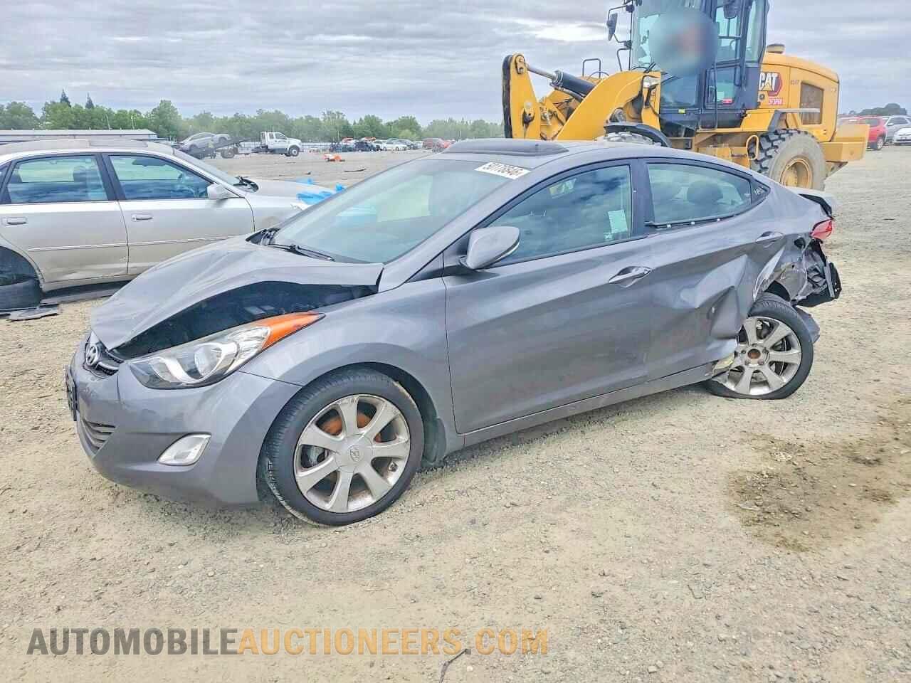 5NPDH4AE7DH242594 HYUNDAI ELANTRA 2013