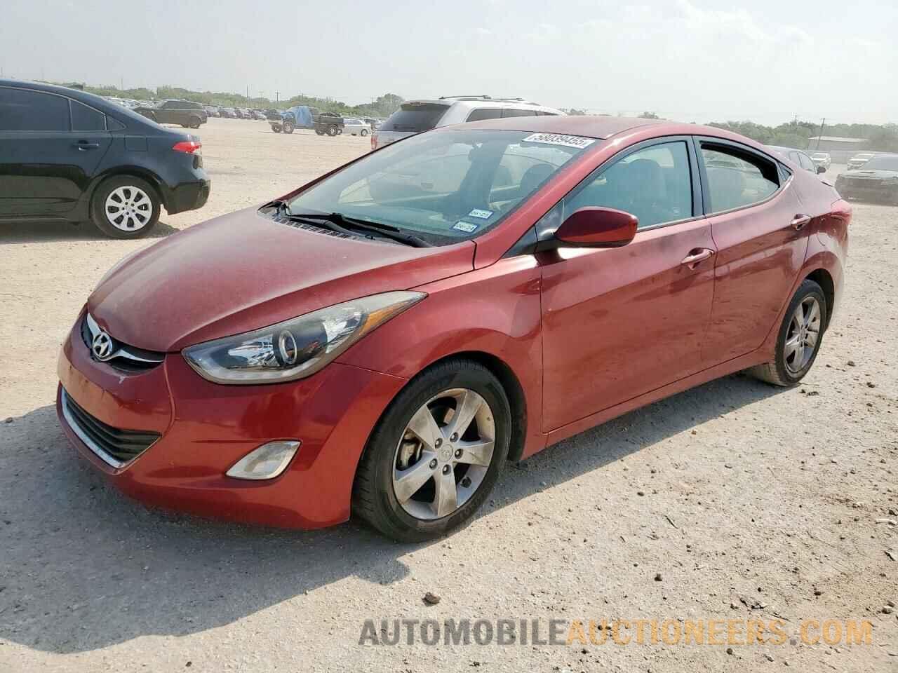 5NPDH4AE7DH333929 HYUNDAI ELANTRA 2013