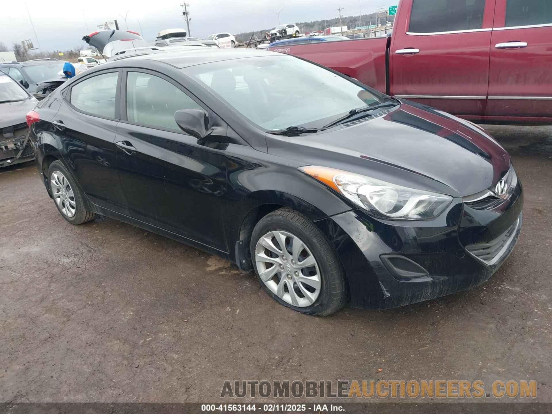 5NPDH4AE9CH112444 HYUNDAI ELANTRA 2012