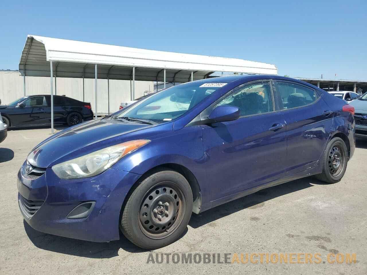 5NPDH4AE9DH181071 HYUNDAI ELANTRA 2013