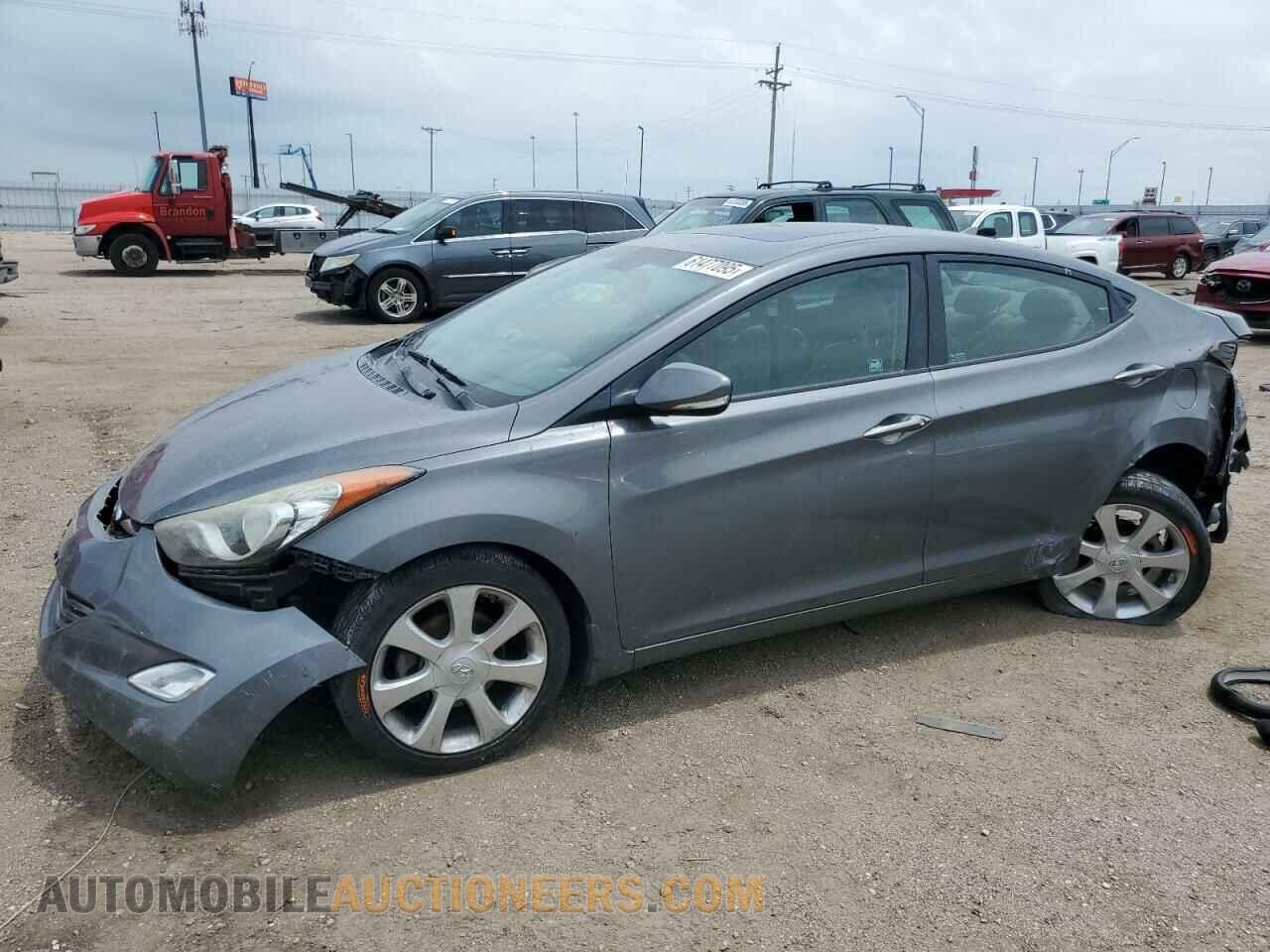 5NPDH4AEXDH272995 HYUNDAI ELANTRA 2013
