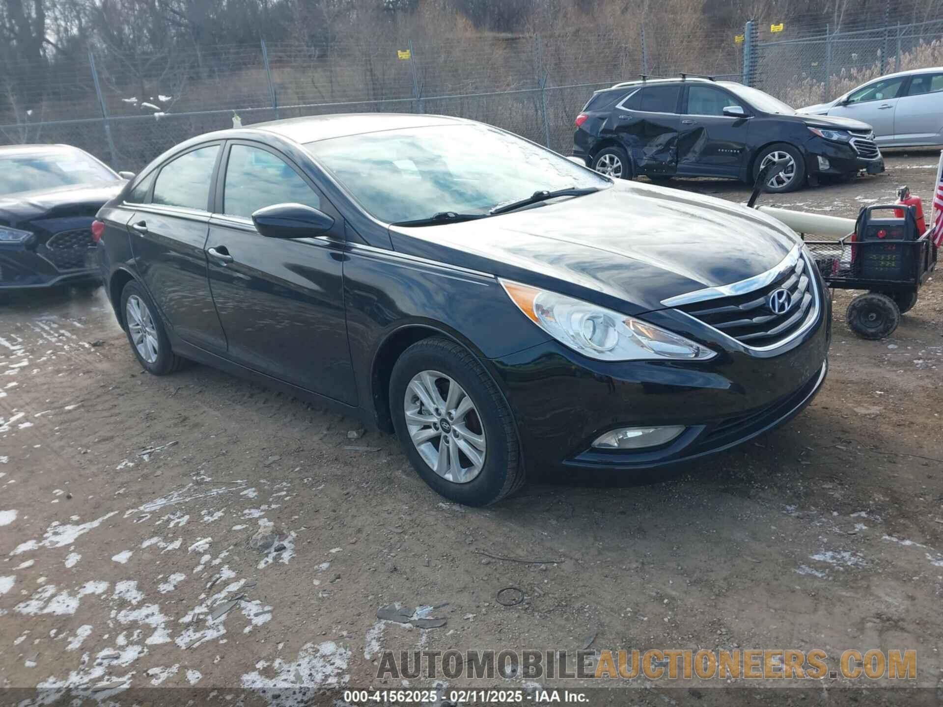 5NPEB4AC3DH662955 HYUNDAI SONATA 2013