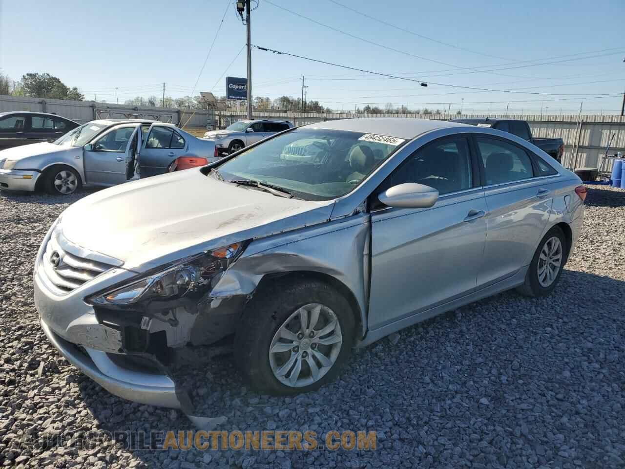 5NPEB4AC5BH047708 HYUNDAI SONATA 2011