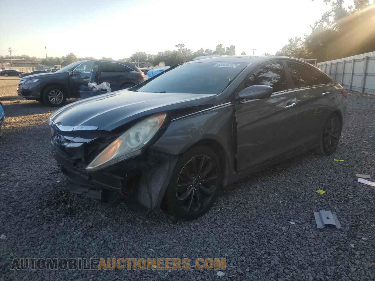 5NPEC4AB0BH220457 HYUNDAI SONATA 2011