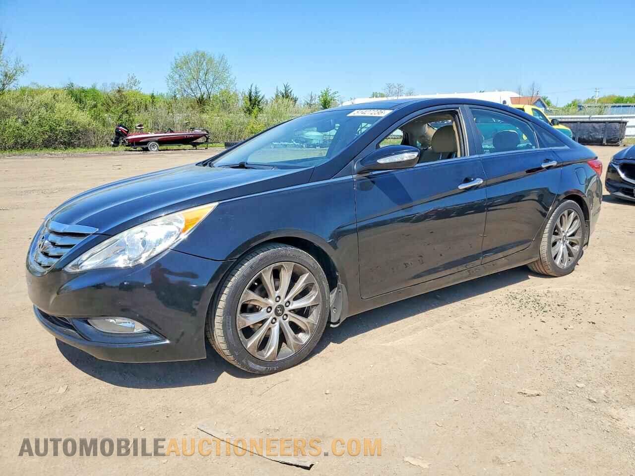 5NPEC4AB2CH357062 HYUNDAI SONATA 2012