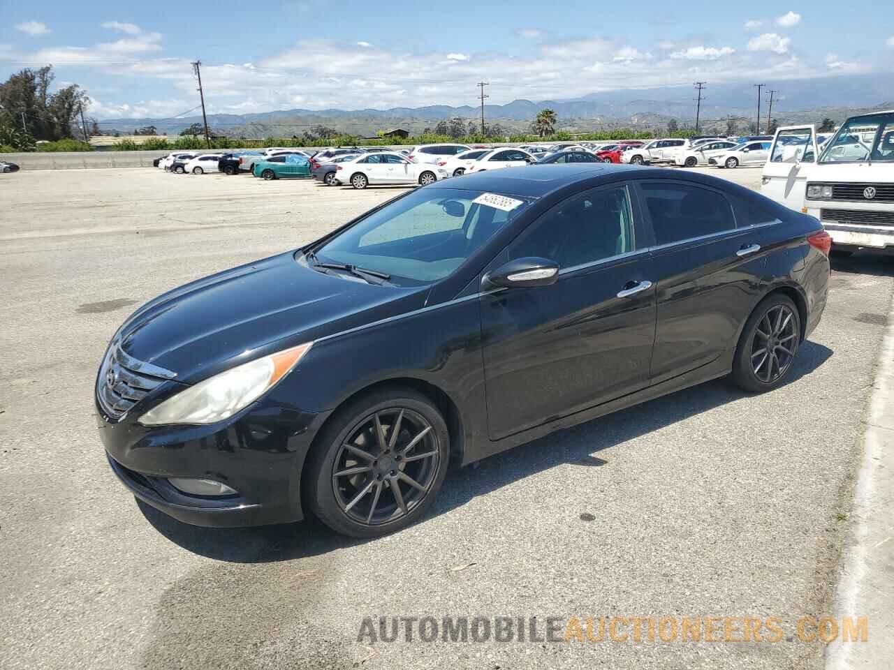 5NPEC4ABXBH231627 HYUNDAI SONATA 2011